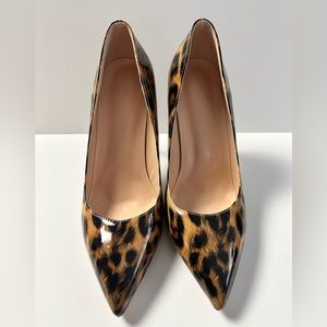 NWOT faux patent animal print high heels shoes size 8